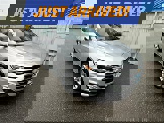 Used 2020 Chevrolet Malibu LT image 1