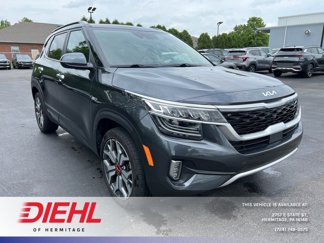 Certified 2022 Kia Seltos SX w/ Sunroof Package image 1