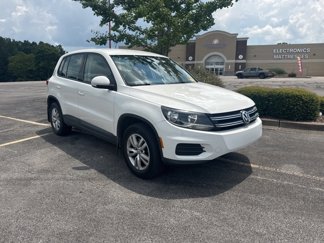 Used 2013 Volkswagen Tiguan S image 1