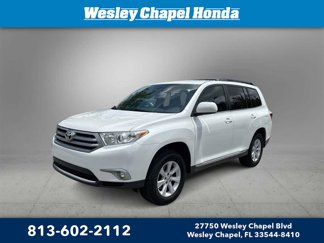 Used 2013 Toyota Highlander Plus image 1