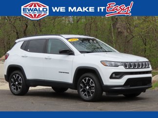 Used 2022 Jeep Compass Latitude w/ Convenience Group image 1