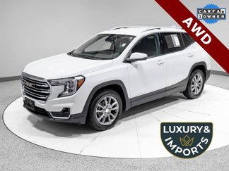 Used 2023 GMC Terrain SLT image 1