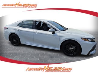 Used 2023 Toyota Camry XSE image 1