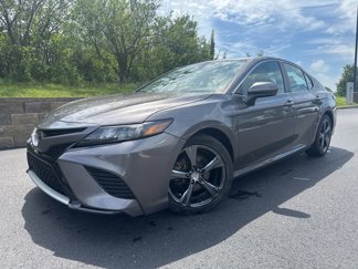 Used 2020 Toyota Camry LE image 1