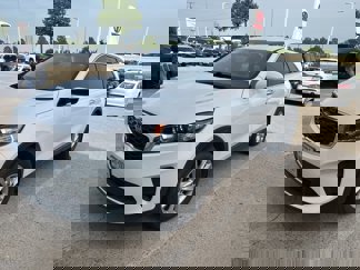 Used 2020 Kia Sorento LX image 1
