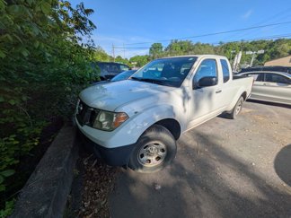 Used 2015 Nissan Frontier S image 1