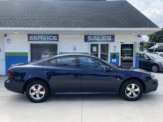 Used 2008 Pontiac Grand Prix SE w/ Sun And Sound Package image 1