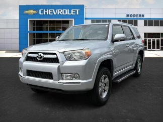 Used 2013 Toyota 4Runner SR5 image 1
