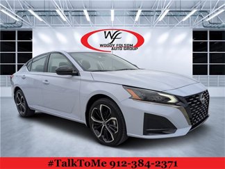 Used 2024 Nissan Altima 2.5 SR image 1