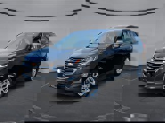 Used 2020 Chevrolet Equinox LS w/ LPO, Floor Liner Package image 1