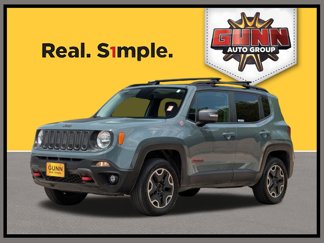 Used 2017 Jeep Renegade Trailhawk w/ Safety & Security Group image 1