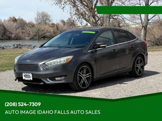 Used 2015 Ford Focus Titanium image 1