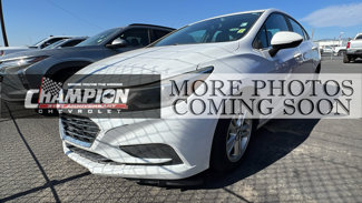 Used 2017 Chevrolet Cruze LT image 1