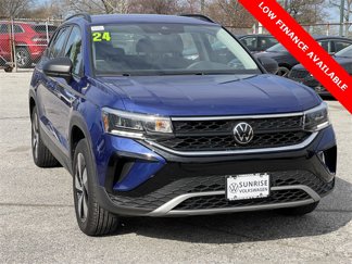 Used 2024 Volkswagen Taos S image 1