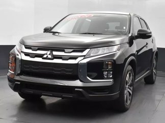 Used 2024 Mitsubishi Outlander Sport SE image 1