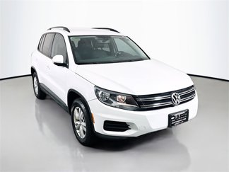 Used 2017 Volkswagen Tiguan S image 1