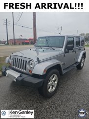Used 2013 Jeep Wrangler Unlimited Sahara w/ Connectivity Group image 1