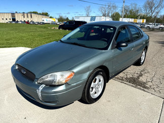 Used 2007 Ford Taurus SE image 1