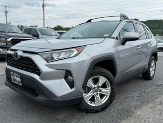 Used 2021 Toyota RAV4 XLE image 1