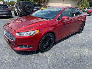 Used 2013 Ford Fusion SE image 1