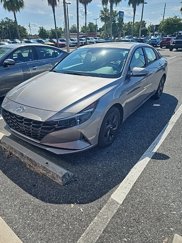 Used 2023 Hyundai Elantra SEL image 1