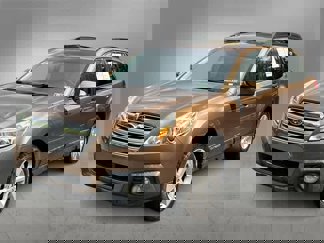 Used 2013 Subaru Outback 2.5i Premium w/ All-Weather Pkg image 1