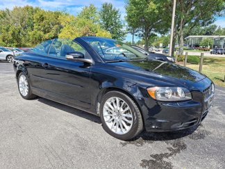 Used 2009 Volvo C70 T5 image 1