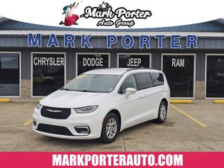 Used 2022 Chrysler Pacifica Touring-L image 1