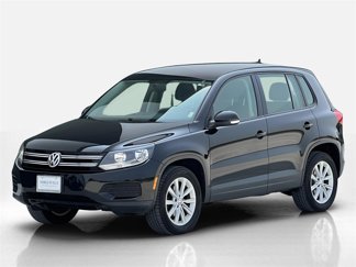 Used 2017 Volkswagen Tiguan Limited w/ Alloy Wheels Package image 1