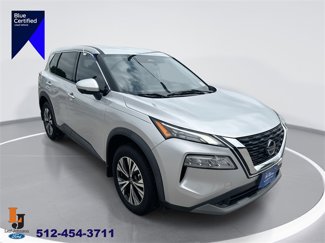 Used 2021 Nissan Rogue SV image 1