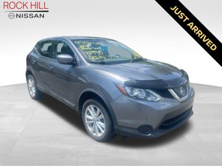Used 2019 Nissan Rogue Sport S image 1