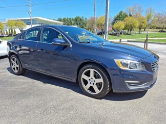 Used 2015 Volvo S60 T5 Platinum image 1