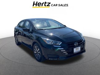 Used 2023 Nissan Versa SV image 1