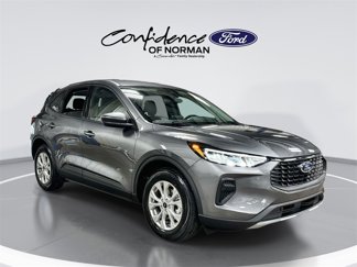 New 2025 Ford Escape Active image 1