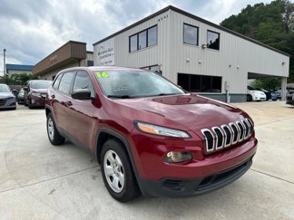 Used 2016 Jeep Cherokee Sport image 1