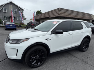 Used 2022 Land Rover Discovery Sport SE image 1