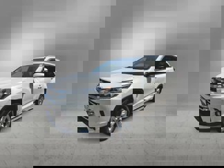 Used 2019 Toyota Highlander Limited image 1