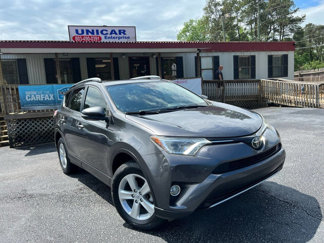 Used 2017 Toyota RAV4 XLE image 1