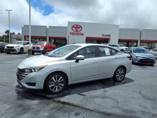 Used 2023 Nissan Versa SV image 1