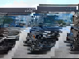 Used 2023 Chevrolet TrailBlazer RS w/ Sun and Liftgate Package image 1