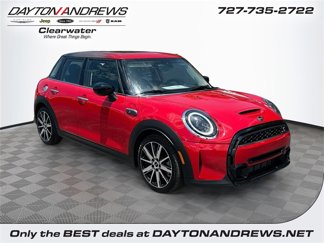 Used 2023 MINI Cooper S image 1