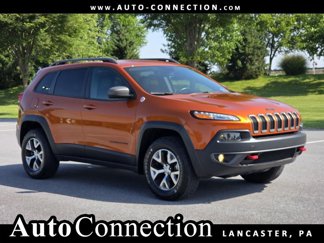 Used 2015 Jeep Cherokee Trailhawk w/ Cold Weather Group image 1