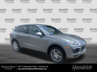 Used 2016 Porsche Cayenne image 1