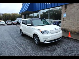 Used 2017 Kia Soul EV + w/ Sun & Fun Package image 1