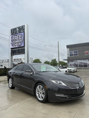 Used 2013 Lincoln MKZ image 1