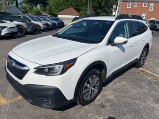 Used 2022 Subaru Outback Premium image 1