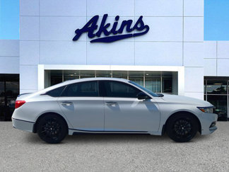 Used 2019 Honda Accord Touring image 1
