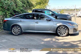 Used 2023 Nissan Altima 2.5 SL image 1