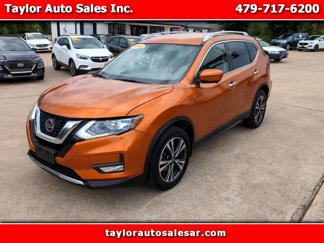 Used 2019 Nissan Rogue SV w/ Premium Package image 1
