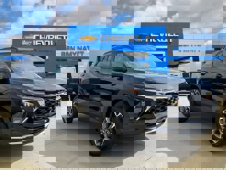 New 2025 Chevrolet Trax LT w/ Sunroof Package image 1